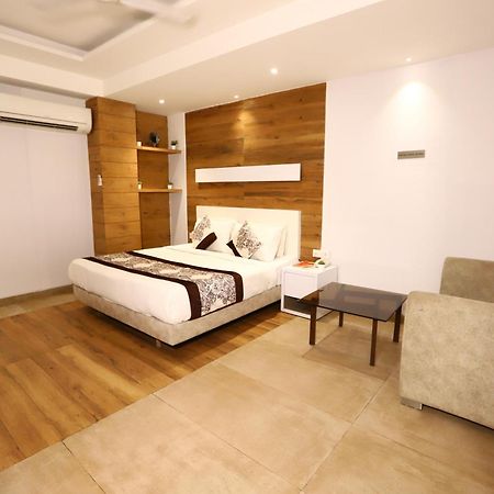 Hotel Kelvish Free Airport Pickup Νέο Δελχί Εξωτερικό φωτογραφία